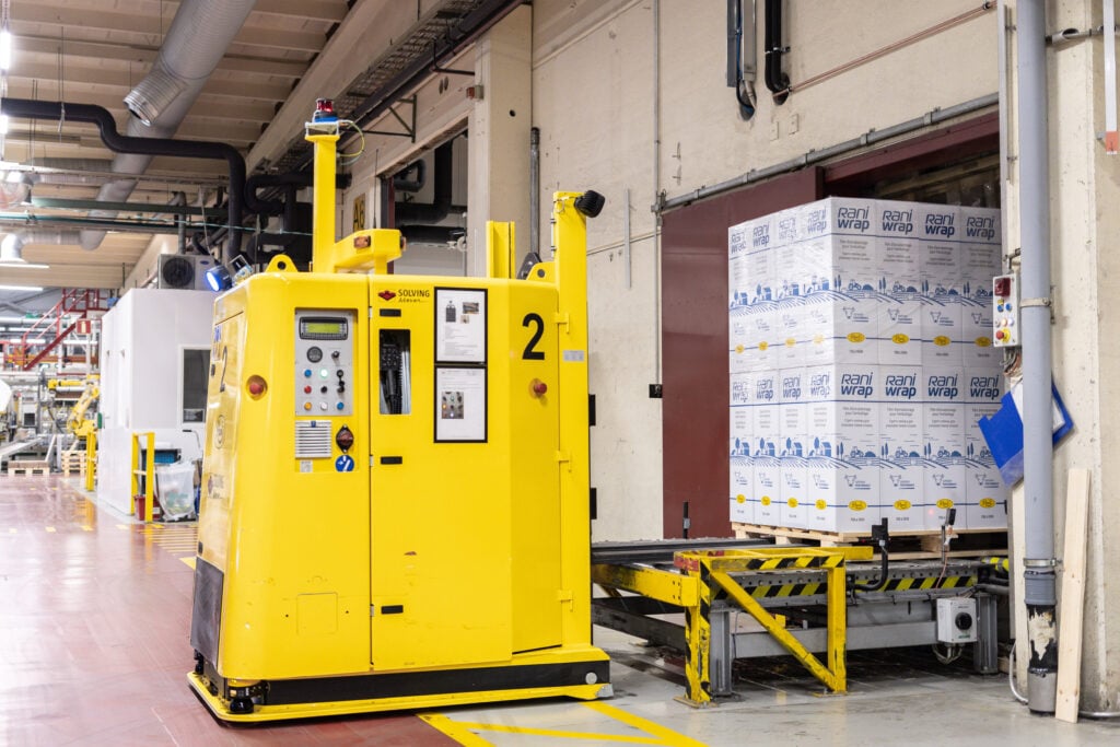 Forklift AGV for pallet handling